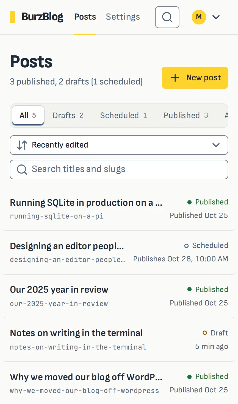 The post list on a phone, with drafts, a scheduled post and published posts.